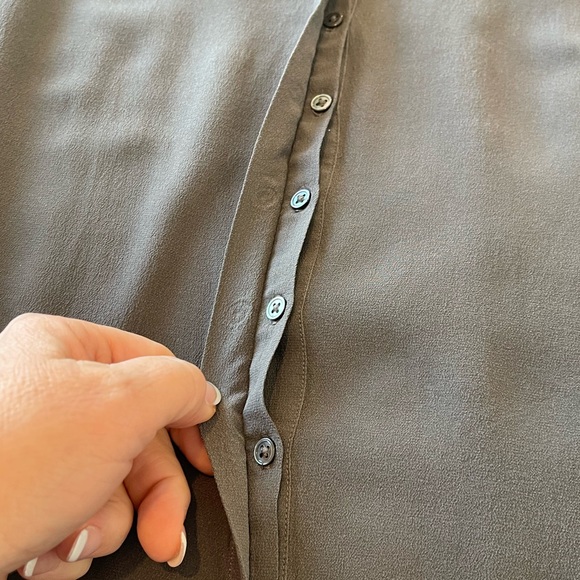 Joie Gray Silk Cap Sleeve Top Size Small - Picture 6 of 8